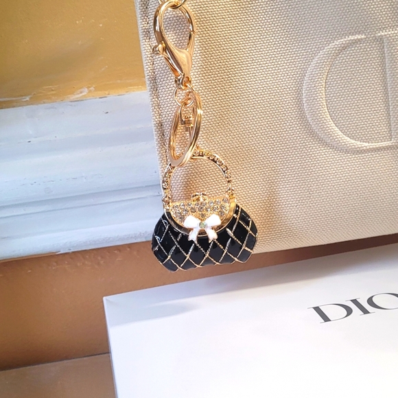 Dior - Picture 8 of 16